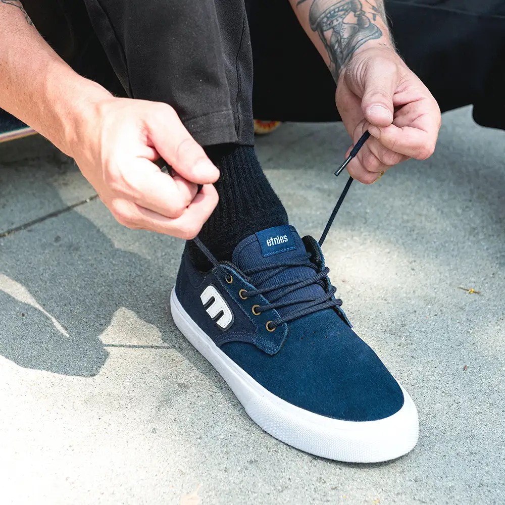 2713-barge-plus-navy-dark-grey-blue-1.webp