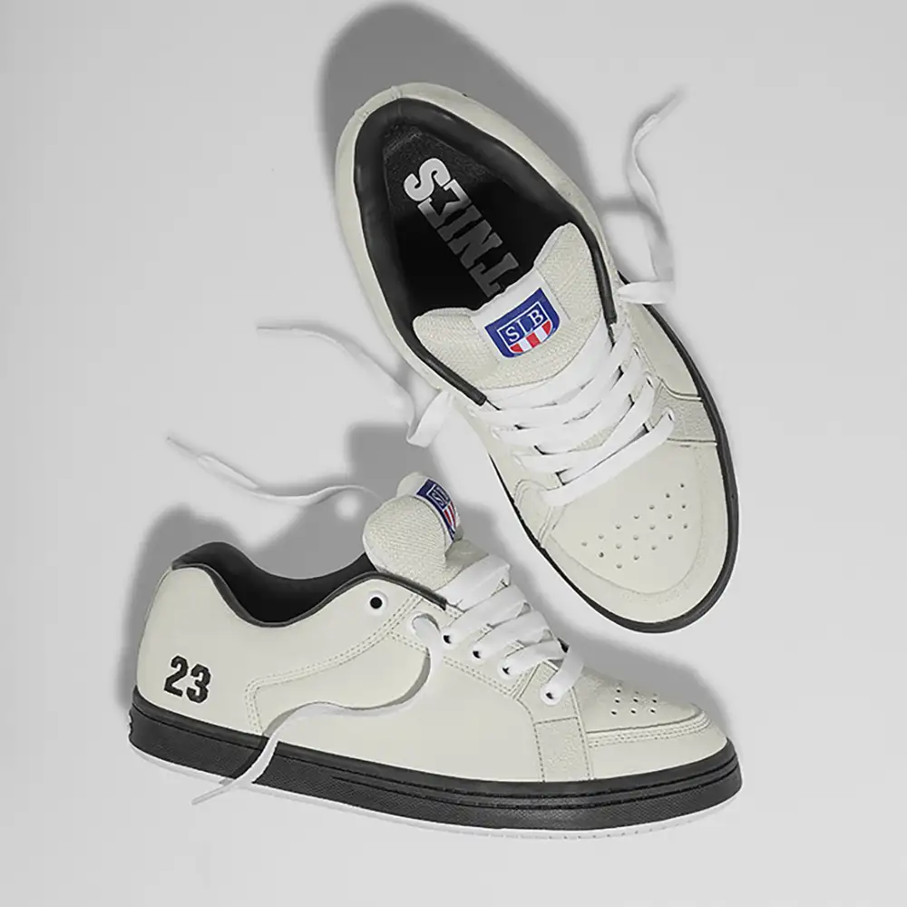 3332-sal-23-white-black-1.webp